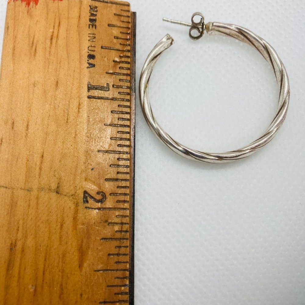 Bold Sterling Hoops 8g - Picture 4 of 7